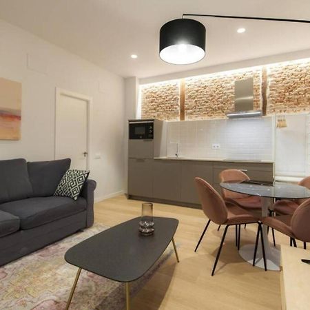 Apartamentos En La Latiina Мадрид Екстериор снимка